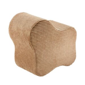 Pilvi Rahi samettikankaalla Cloud Pouffe, Wigiwama - Toffee