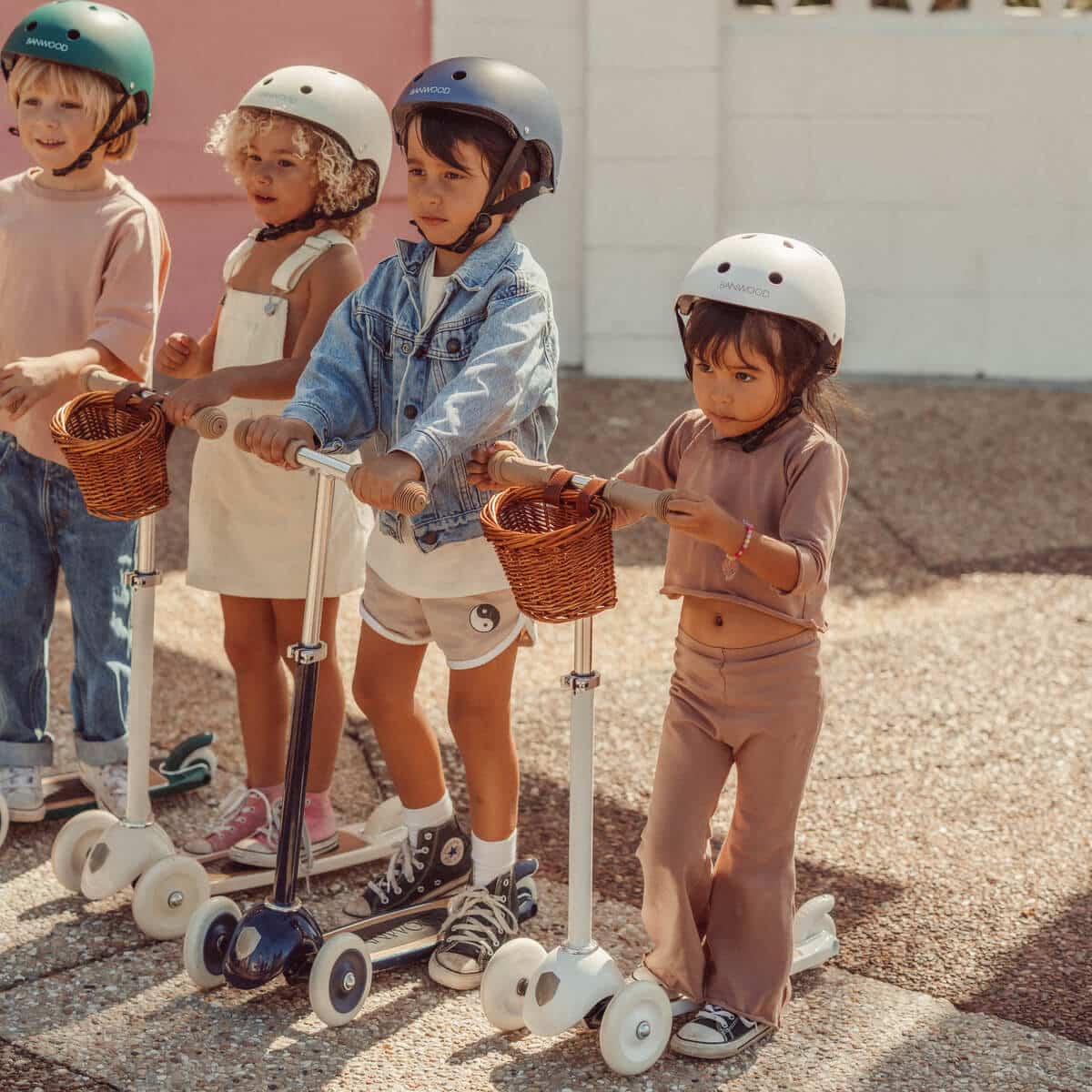 Banwood lasten potkulauta Scooter, Cream - Image 2