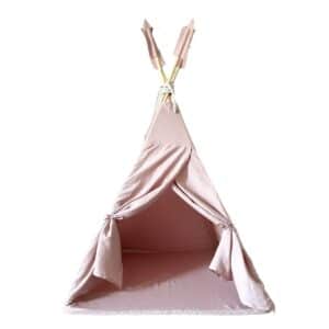 Pinkki tiipii teltta.