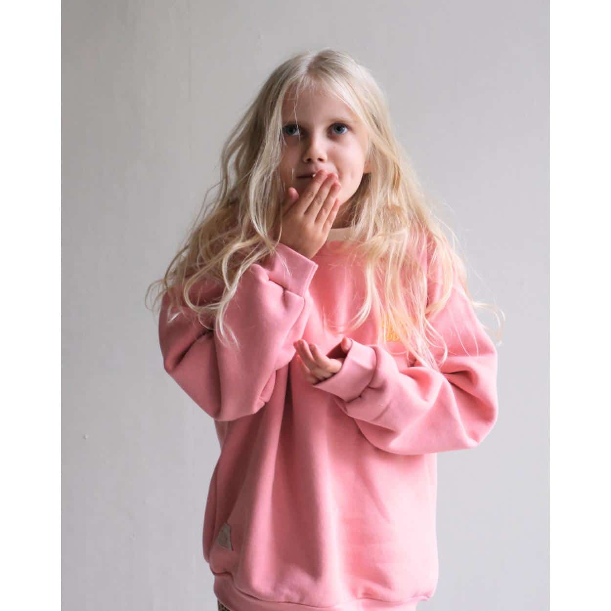 Lasten collegepaita Bubblegum pink, Laiska Ebba - Image 2