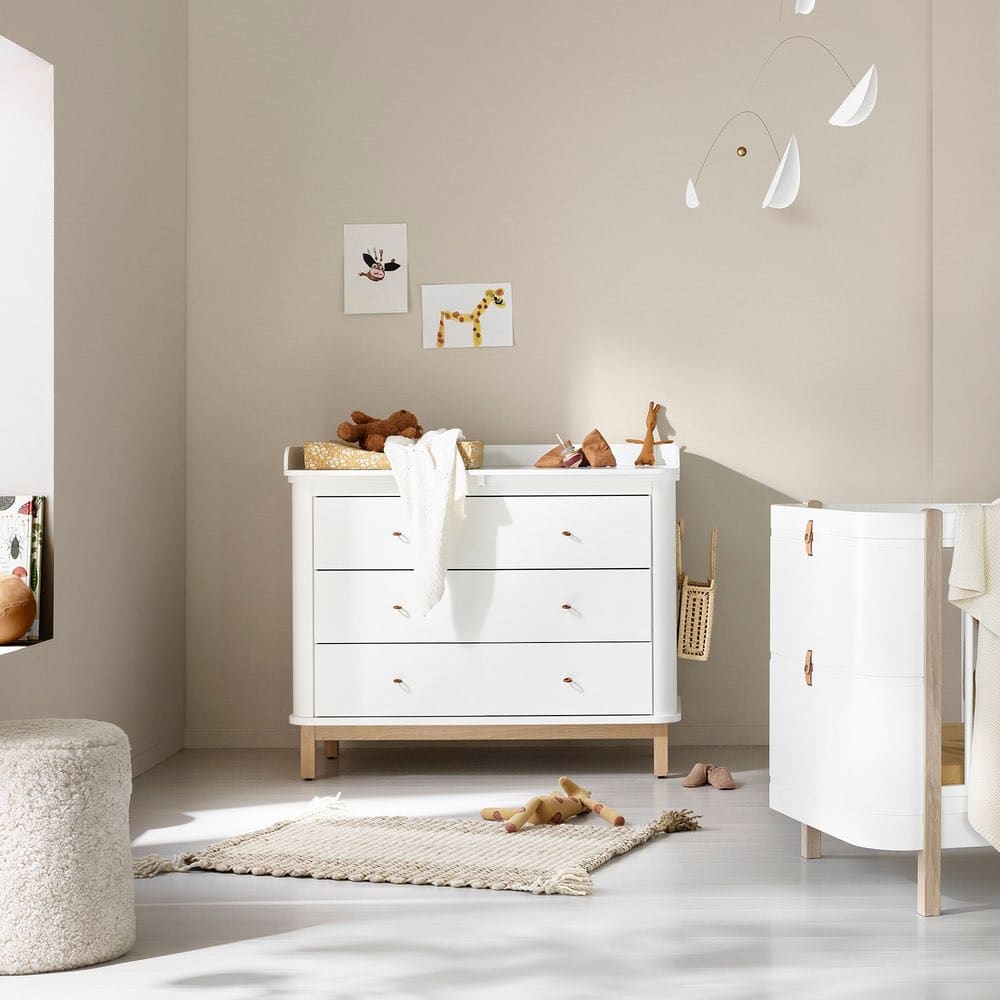 Reppu äidille ja lapselle.