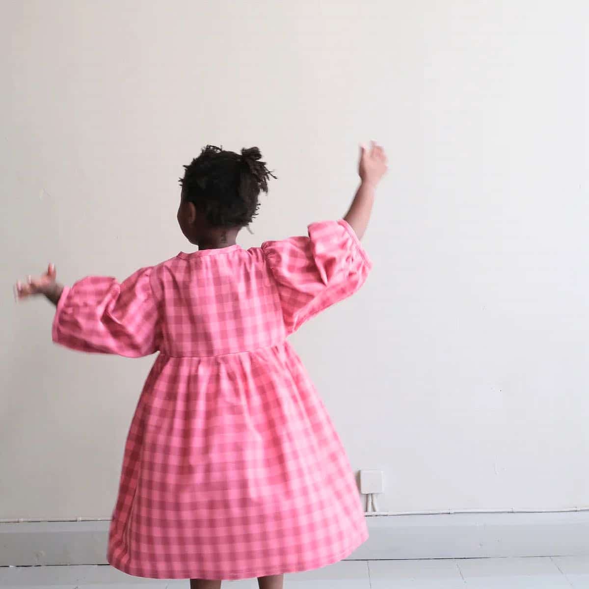 Lasten mekko The Dress, Laiska Ebba - Image 3