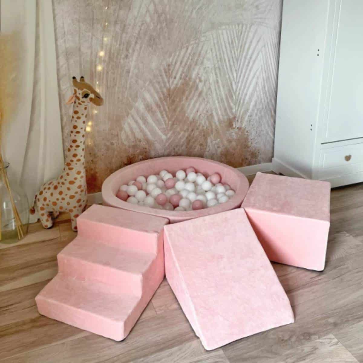 Pallomeri 90x30cm + leikkimoduuli Pink Velvet - valitse pallovärit! - Image 3